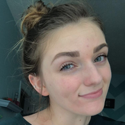Chloe J. - Fayetteville Babysitter