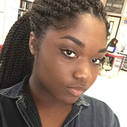 Alexia M. - Houston Babysitter