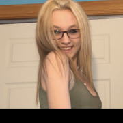 Nikole B. - Orchard Park Babysitter