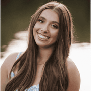Annabelle F., Babysitter in Fairfax, IA 52228 with 4 years of paid experience