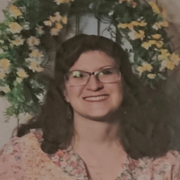 Loni E., Babysitter in Honaker, VA 24260 with 13 years of paid experience
