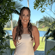 Victoria M., Babysitter in Tequesta, FL 33469 with 15 years of paid experience