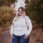 Makayla M., Babysitter in Bakersfield, CA with 2 years paid experience