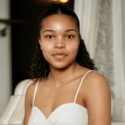 Loreal A., Babysitter in Edwardsville, IL with 4 years paid experience