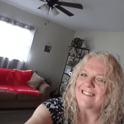 Lisa M., Nanny in Hawthorne, FL 32640 with 30 years of paid experience