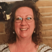 Linda B., Nanny in Round Lake Beach, IL with 21 years paid experience