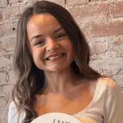 Abigail W., Babysitter in Saint Louis, MO with 14 years paid experience