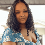 Mekhia M., Pet Care Provider in Huntington, WV with 0 years paid experience