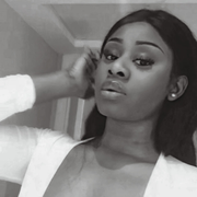 Maveline M. - New York Babysitter
