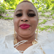 Folayemi A., Care Companion in Newark, NJ with 5 years paid experience