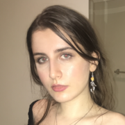 Jessie L. - Valencia Nanny