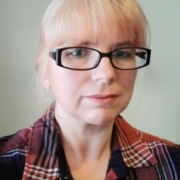 Jennifer E., Babysitter in Cairo, IL 62914 with 5 years of paid experience