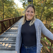 Lauryn R., Child Care with 4 years of paid experience