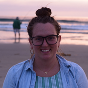 Emily P., Pet Care Provider in Costa Mesa, CA 92626 with 1 year paid experience