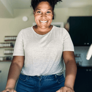 Denise T., Babysitter in Lynnwood, WA with 7 years paid experience