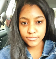 Denissa R. - Washington Babysitter