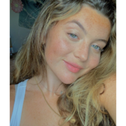 Ariana H., Babysitter in Belleair Beach, FL with 1 year paid experience