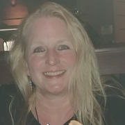 Jennifer Y., Pet Care Provider in Santa Rosa, CA 95403 with 10 years paid experience
