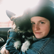 Isabel S., Pet Care Provider in Quincy, IL 62301 with 6 years paid experience