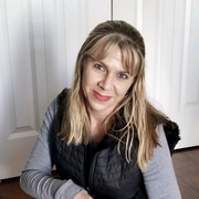 Jennifer M. - Shorewood Babysitter