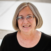 Nancy R. - Kula Nanny