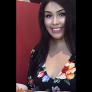 Nicole R. - Chicago Babysitter