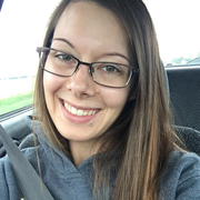 Ashlee R., Pet Care Provider in Valparaiso, IN 46383 with 4 years paid experience