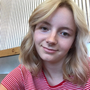 Kasey H. - Bloomington Babysitter