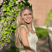 Alexis K., Babysitter in Arcadia, OK 73007 with 8 years of paid experience