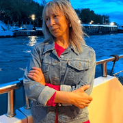 Lourdes A., Babysitter in 92679 with 10 years of paid experience