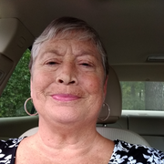 Sandi R. - Buffalo <span class="translation_missing" title="translation missing: en.application.care_types.child_care">Child Care</span>