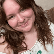 Ivy C., Babysitter in Philomath, OR 97370 with 9 years of paid experience