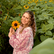 Julia S., Pet Care Provider in Waukesha, WI 53188 with 1 year paid experience